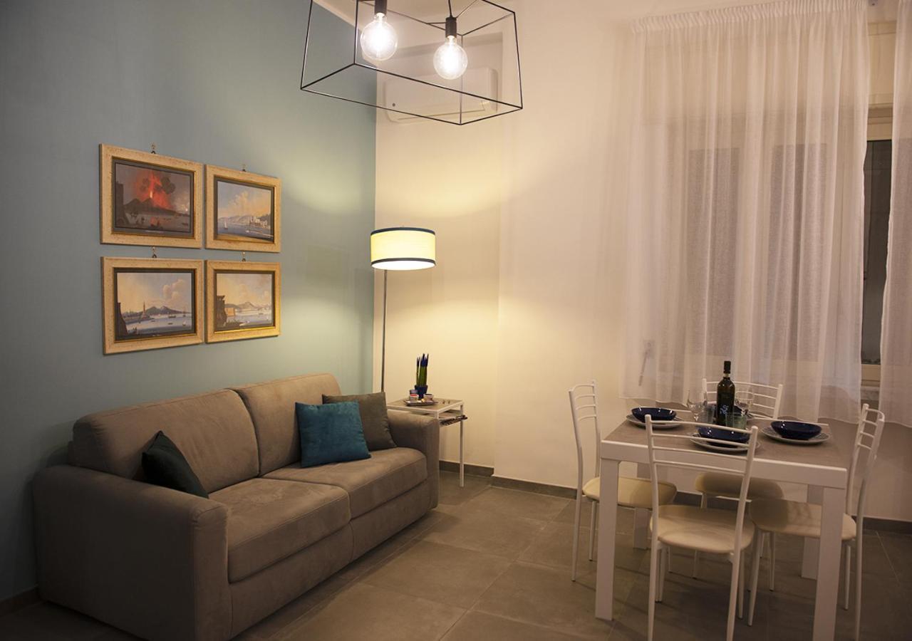 Appartamento Napoli In Blu Maison Esterno foto
